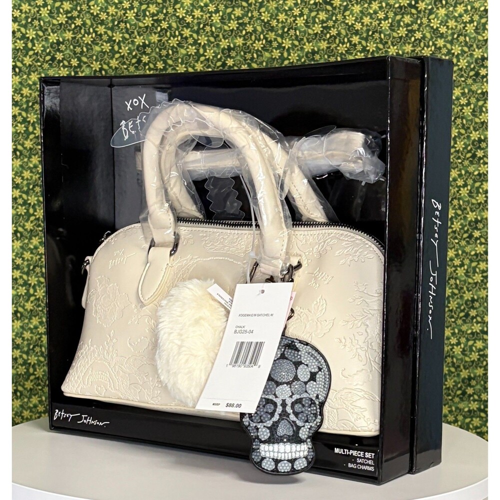 Betsey Johnson Chalk Embossed Skull Floral Satchel 3-Piece Set – XOGema Satchel - Picture 7 of 11